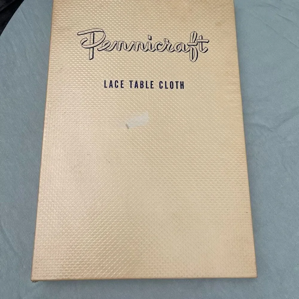 Vintage Pennicraft  cream tan colored lace table cloth rectangle 84” x 64”.